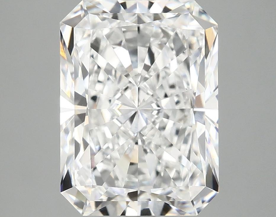 4.05 Carat Radiant Shaped Excellent Cut VS1 IGI Certified Lab Grown Diamond