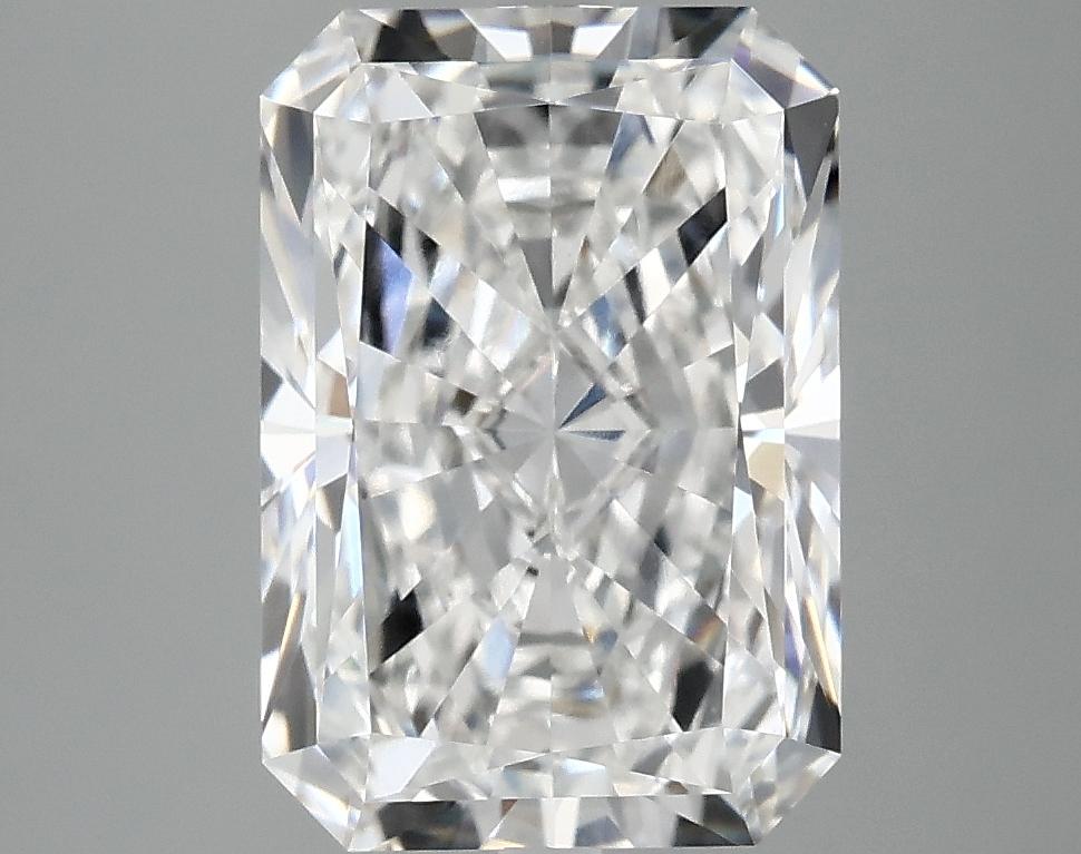 4.0 Carat Radiant Shaped Ideal Cut VVS2 IGI Certified Lab Grown Diamond