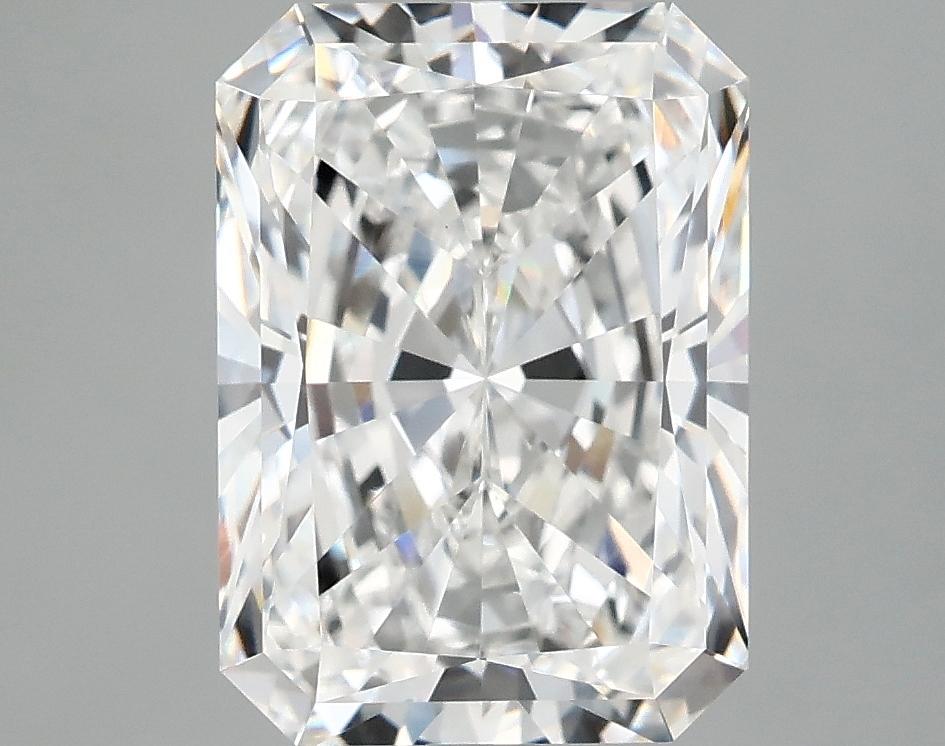 4.07 Carat Radiant Shaped Excellent Cut VVS2 IGI Certified Lab Grown Diamond