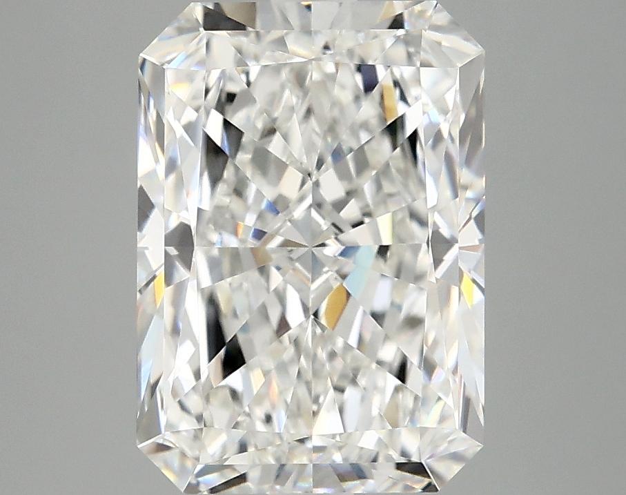 3.79 Carat Radiant Shaped Ideal Cut VVS2 IGI Certified Lab Grown Diamond