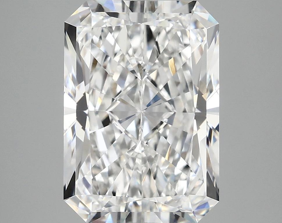 4.0 Carat Radiant Shaped Ideal Cut VVS2 IGI Certified Lab Grown Diamond