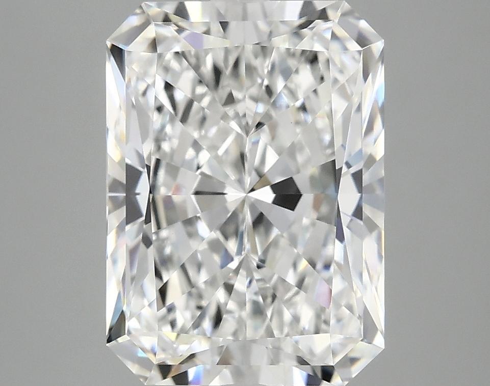 4.05 Carat Radiant Shaped Excellent Cut VVS2 IGI Certified Lab Grown Diamond