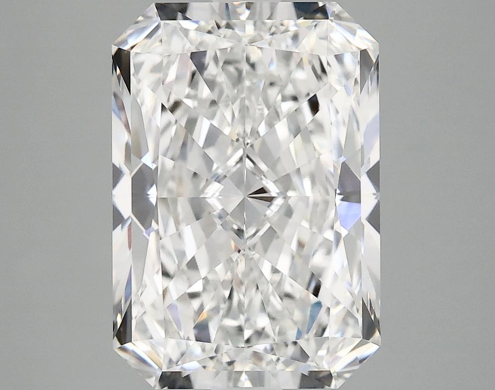 4.15 Carat Radiant Shaped Ideal Cut VVS2 IGI Certified Lab Grown Diamond