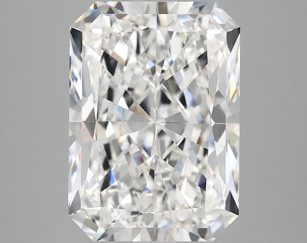 4.05 Carat Radiant Shaped Ideal Cut VVS2 IGI Certified Lab Grown Diamond