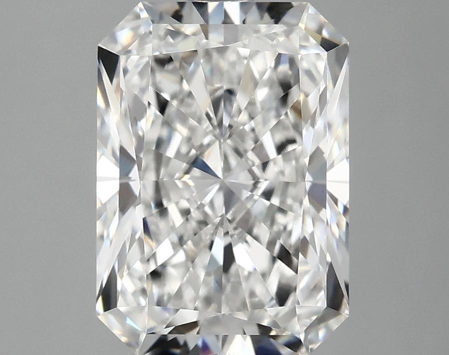 3.36 Carat Radiant Shaped Ideal Cut VVS2 IGI Certified Lab Grown Diamond