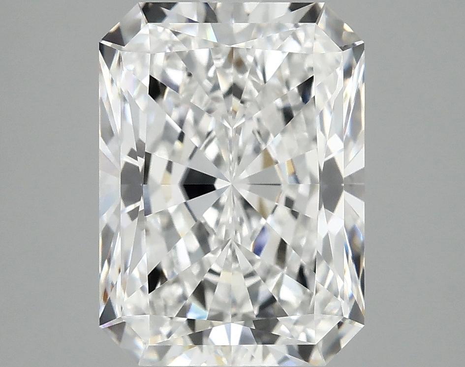 4.07 Carat Radiant Shaped Excellent Cut VVS2 IGI Certified Lab Grown Diamond