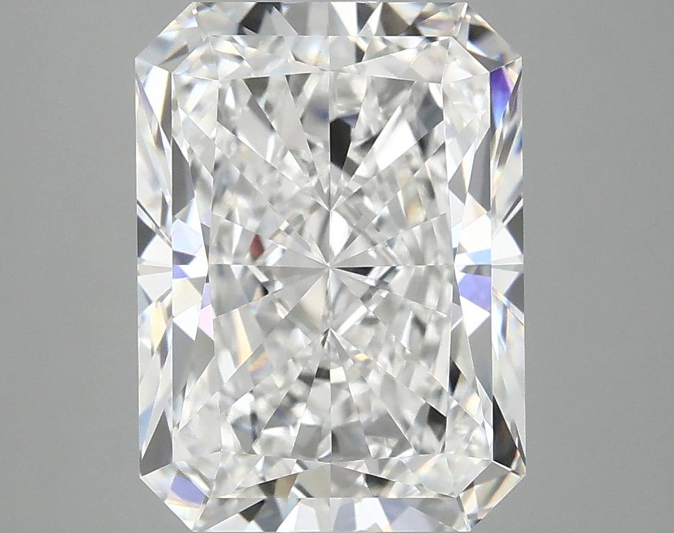 4.15 Carat Radiant Shaped Excellent Cut VVS2 IGI Certified Lab Grown Diamond