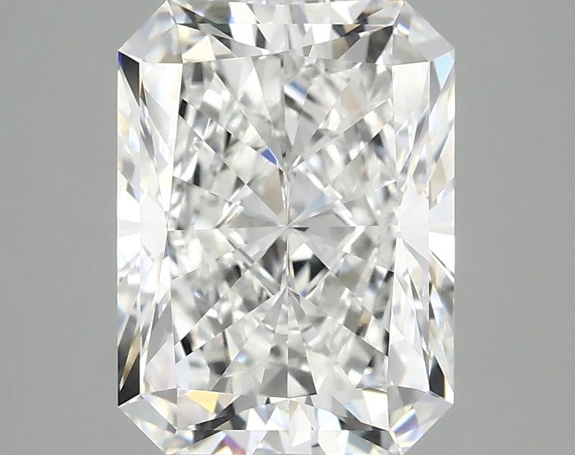 3.03 Carat Radiant Shaped Excellent Cut VVS2 IGI Certified Lab Grown Diamond