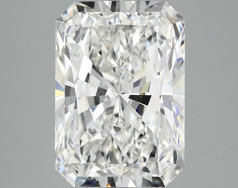 4.04 Carat Radiant Shaped Ideal Cut VVS2 IGI Certified Lab Grown Diamond