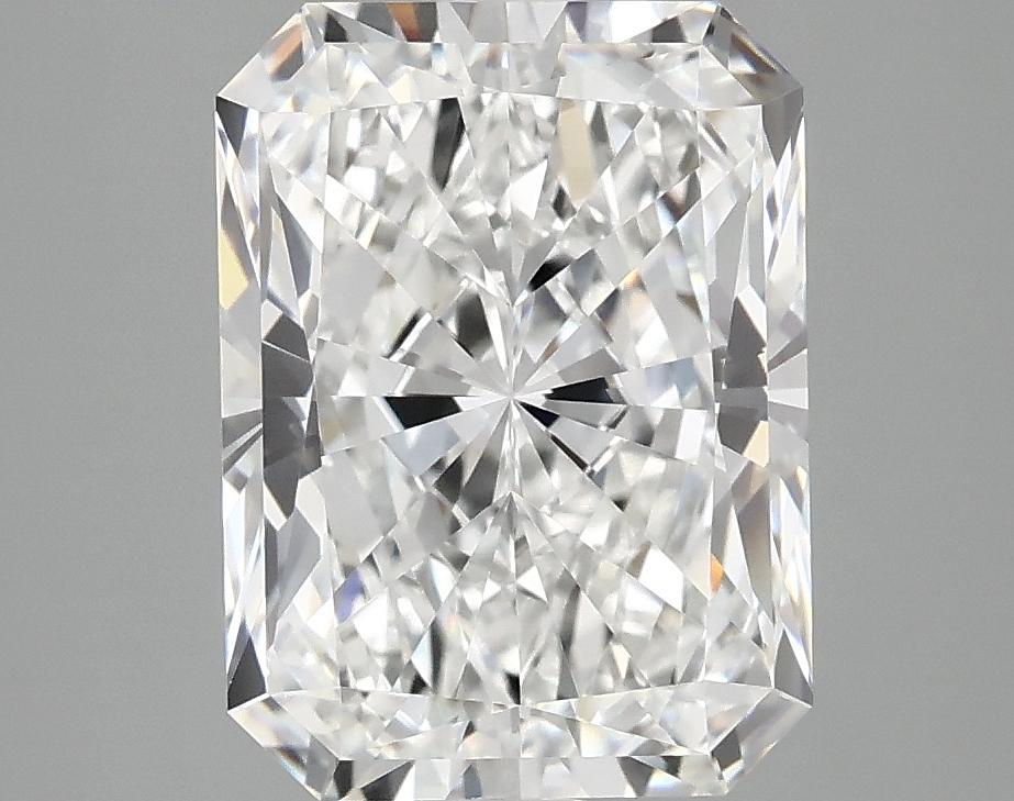 3.89 Carat Radiant Shaped Excellent Cut VVS2 IGI Certified Lab Grown Diamond