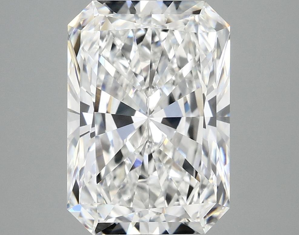 4.19 Carat Radiant Shaped Ideal Cut VVS2 IGI Certified Lab Grown Diamond