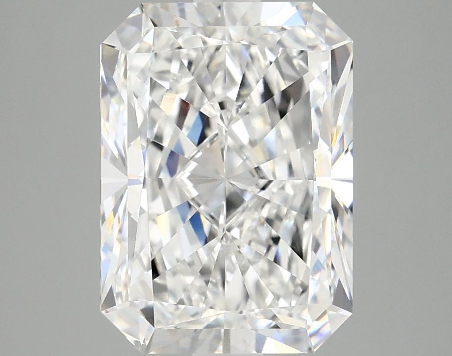 4.01 Carat Radiant Shaped Excellent Cut VVS2 IGI Certified Lab Grown Diamond