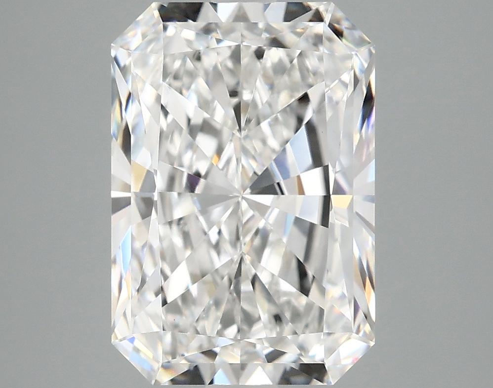 4.1 Carat Radiant Shaped Ideal Cut VVS2 IGI Certified Lab Grown Diamond