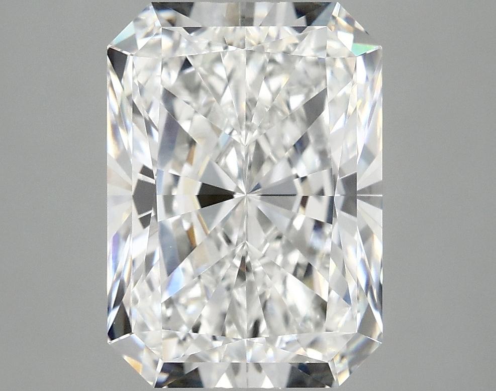4.1 Carat Radiant Shaped Ideal Cut VVS2 IGI Certified Lab Grown Diamond