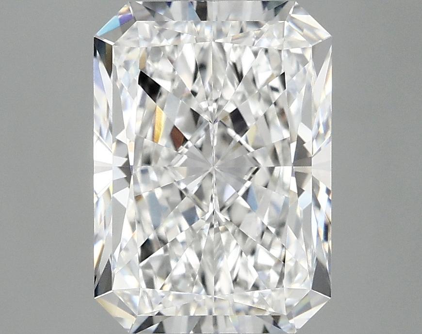 3.08 Carat Radiant Shaped Ideal Cut VVS2 IGI Certified Lab Grown Diamond