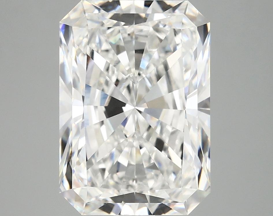 4.19 Carat Radiant Shaped Ideal Cut VVS2 IGI Certified Lab Grown Diamond