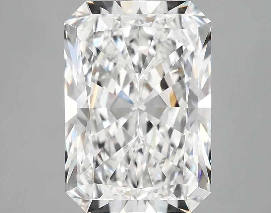 3.55 Carat Radiant Shaped Ideal Cut VS1 IGI Certified Lab Grown Diamond