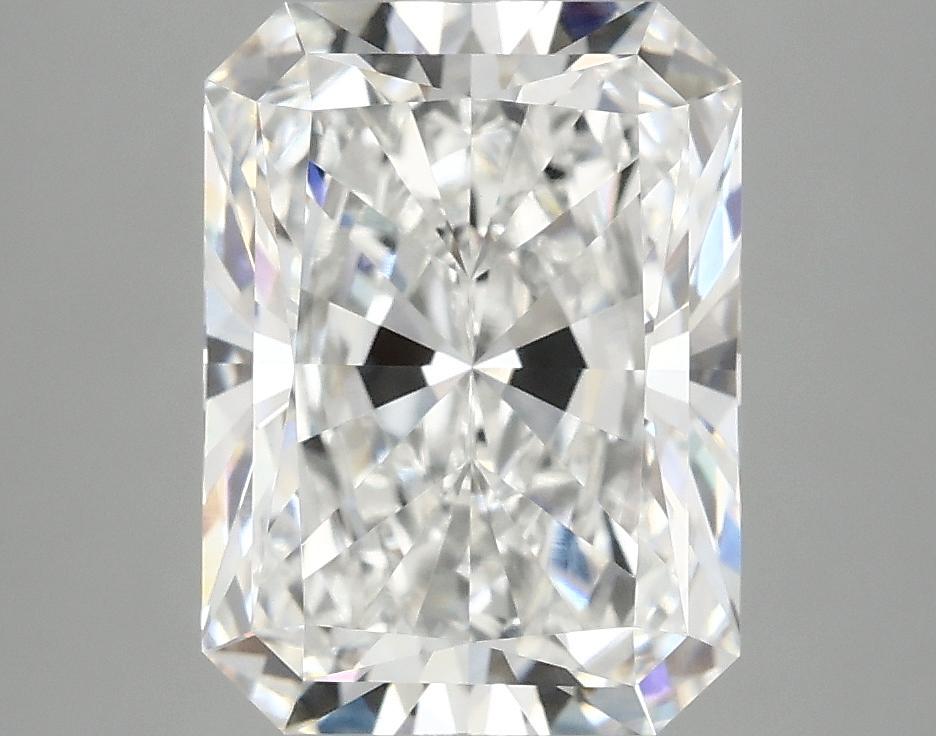 4.04 Carat Radiant Shaped Excellent Cut VVS2 IGI Certified Lab Grown Diamond