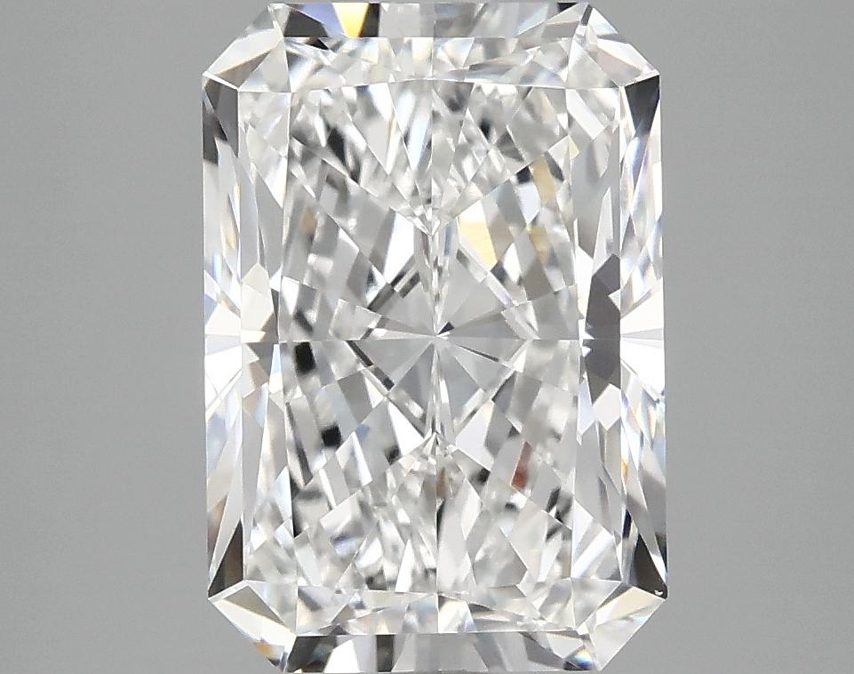 3.95 Carat Radiant Shaped Ideal Cut VS1 IGI Certified Lab Grown Diamond
