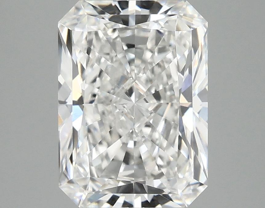 3.07 Carat Radiant Shaped Excellent Cut VS1 IGI Certified Lab Grown Diamond