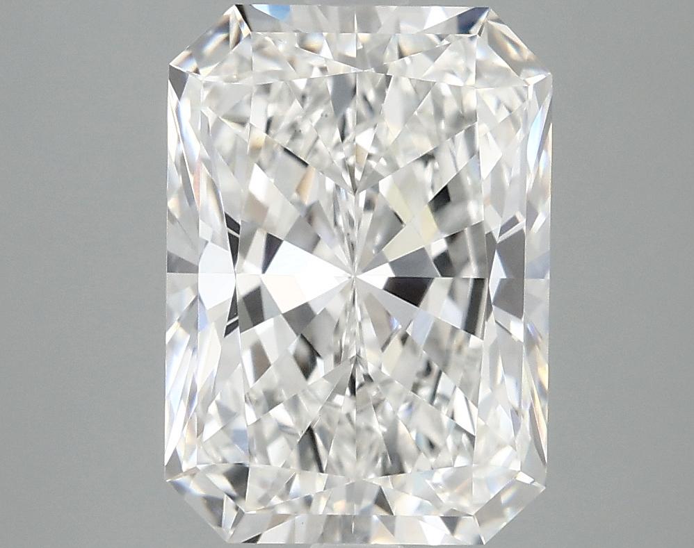 3.9 Carat Radiant Shaped Ideal Cut VVS2 IGI Certified Lab Grown Diamond