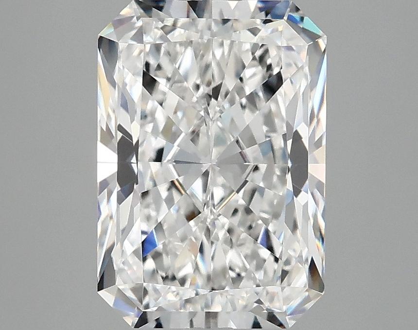 3.07 Carat Radiant Shaped Ideal Cut VVS2 IGI Certified Lab Grown Diamond