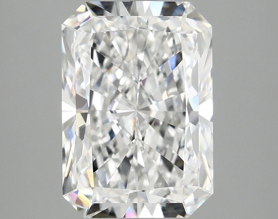 3.47 Carat Radiant Shaped Ideal Cut VVS2 IGI Certified Lab Grown Diamond