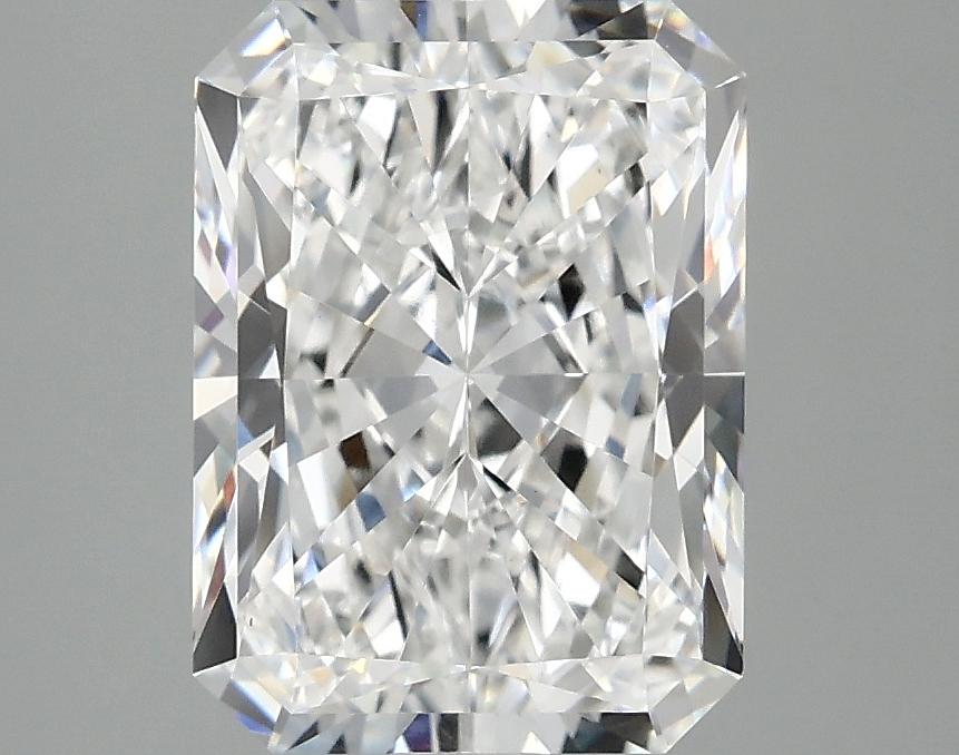 3.06 Carat Radiant Shaped Excellent Cut VS1 IGI Certified Lab Grown Diamond