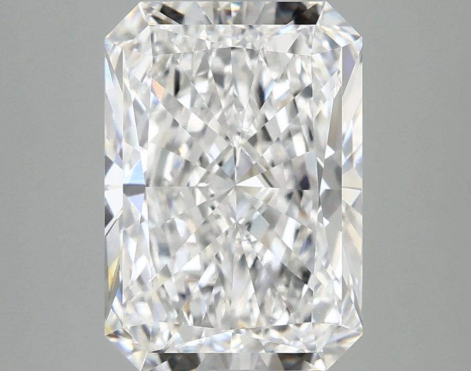3.97 Carat Radiant Shaped Ideal Cut VVS2 IGI Certified Lab Grown Diamond