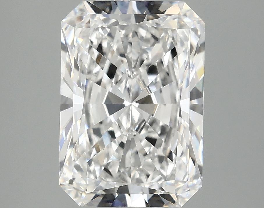 3.1 Carat Radiant Shaped Ideal Cut VVS2 IGI Certified Lab Grown Diamond