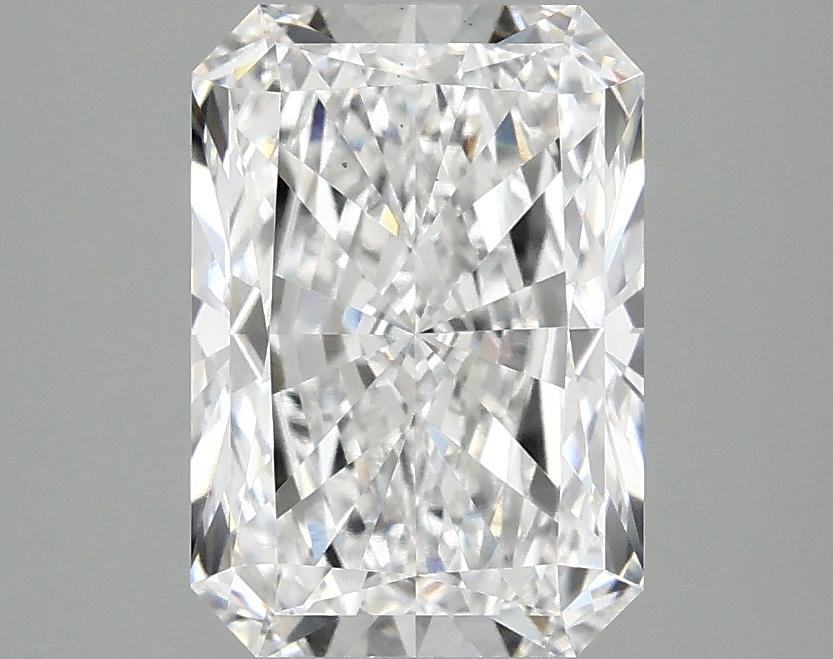 2.51 Carat Radiant Shaped Ideal Cut VS2 IGI Certified Lab Grown Diamond