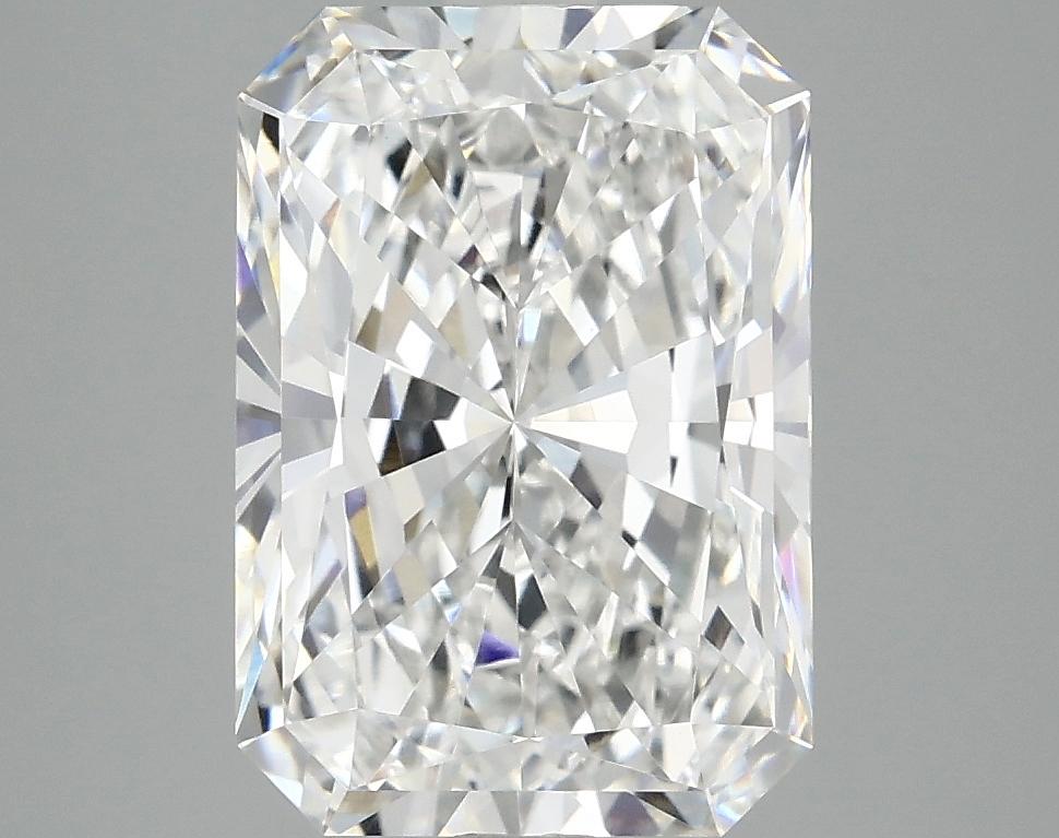 3.9 Carat Radiant Shaped Ideal Cut VVS2 IGI Certified Lab Grown Diamond