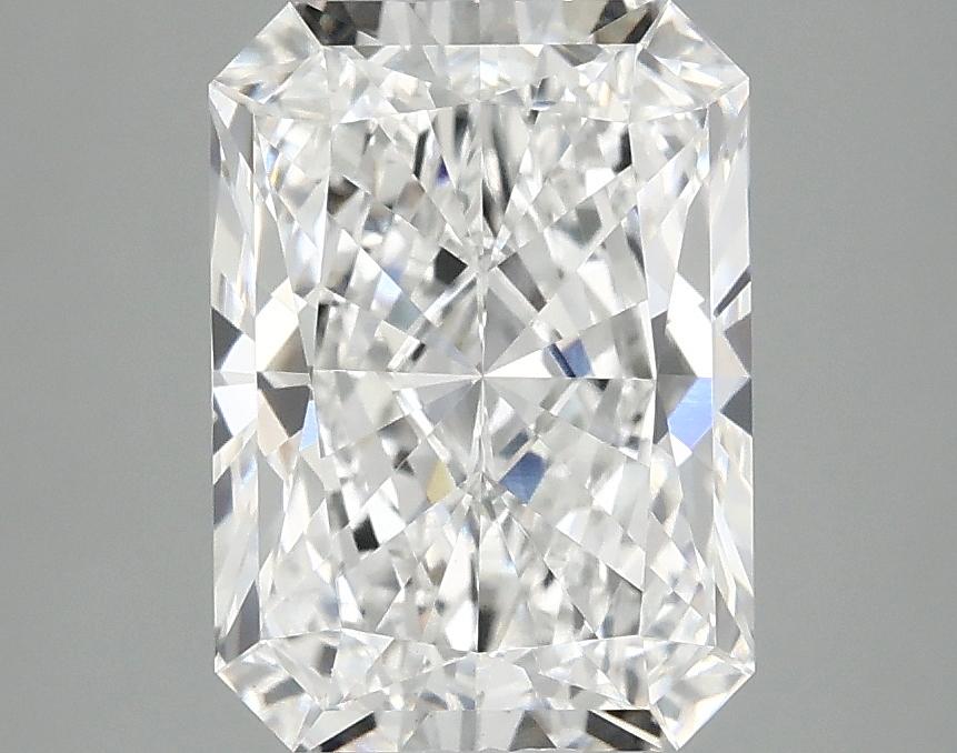 3.03 Carat Radiant Shaped Excellent Cut VS1 IGI Certified Lab Grown Diamond
