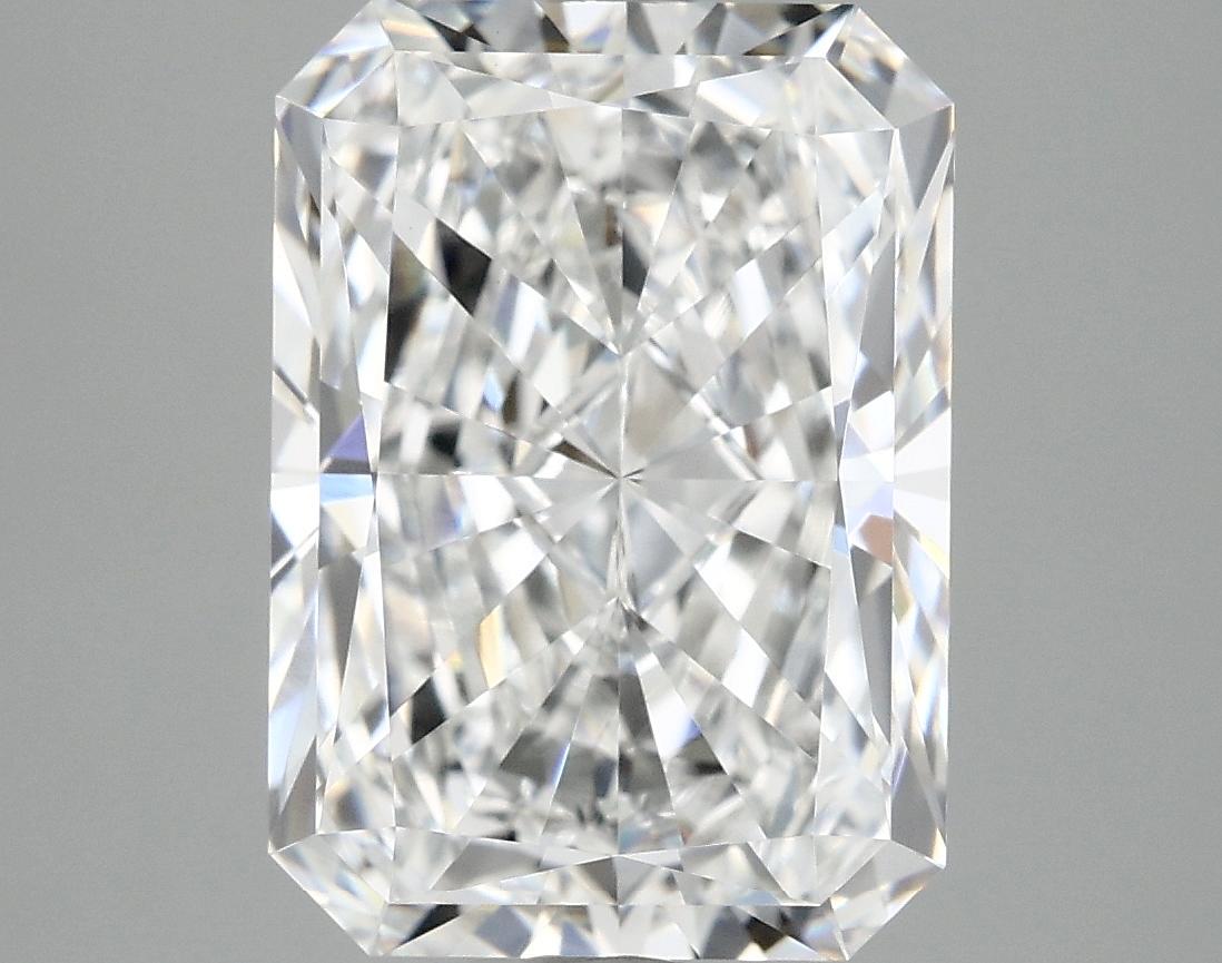 4.07 Carat Radiant Shaped Ideal Cut VVS2 IGI Certified Lab Grown Diamond