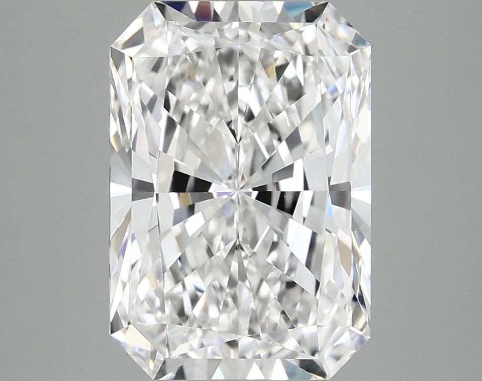 3.88 Carat Radiant Shaped Ideal Cut VVS2 IGI Certified Lab Grown Diamond