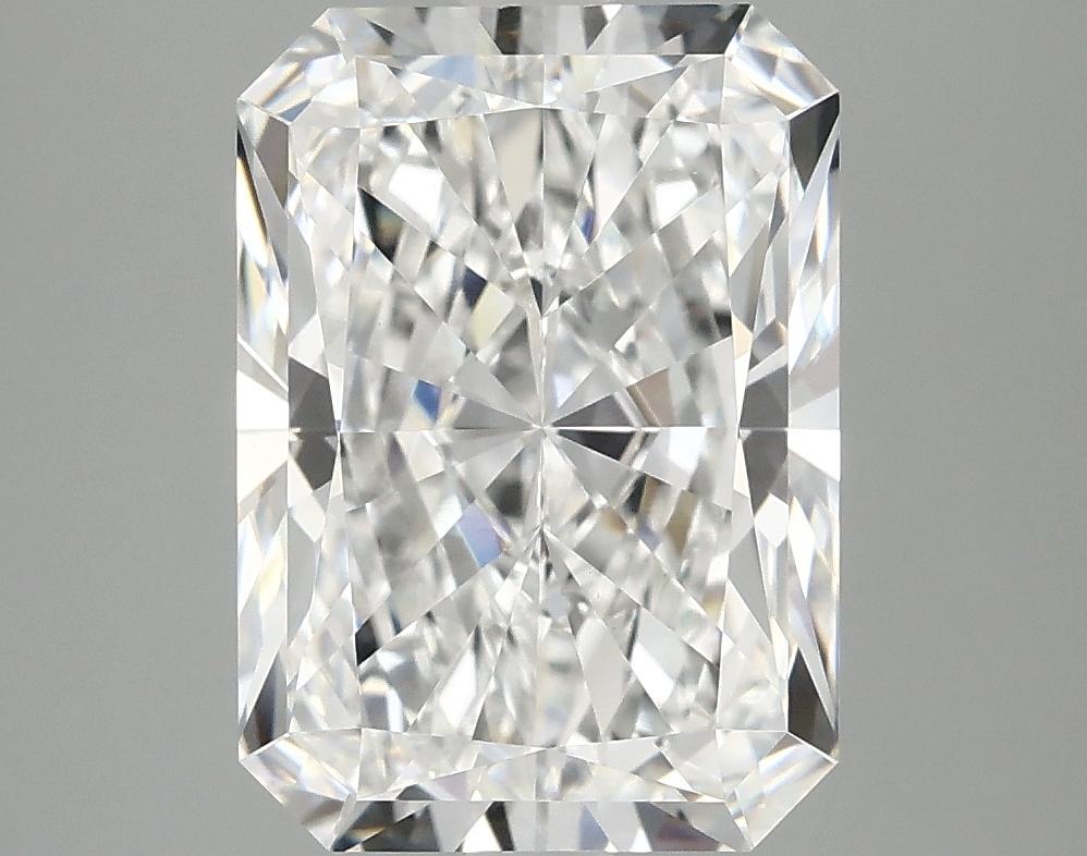 4.05 Carat Radiant Shaped Ideal Cut VVS2 IGI Certified Lab Grown Diamond