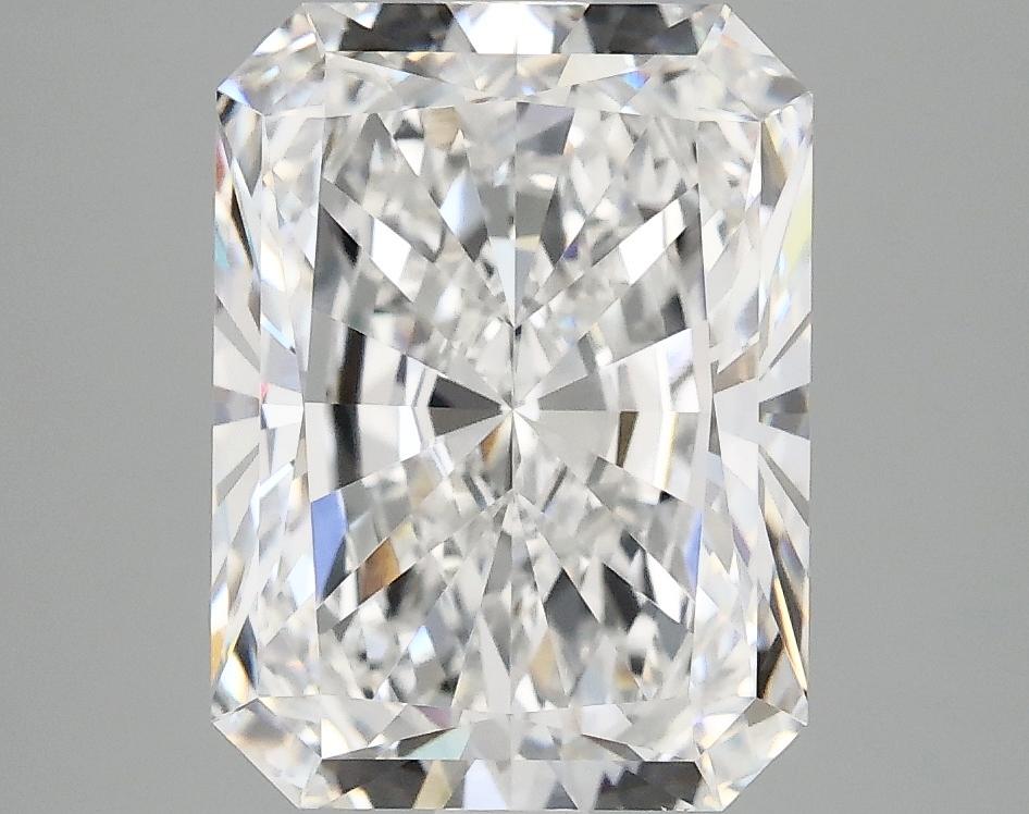 4.02 Carat Radiant Shaped Excellent Cut VVS2 IGI Certified Lab Grown Diamond