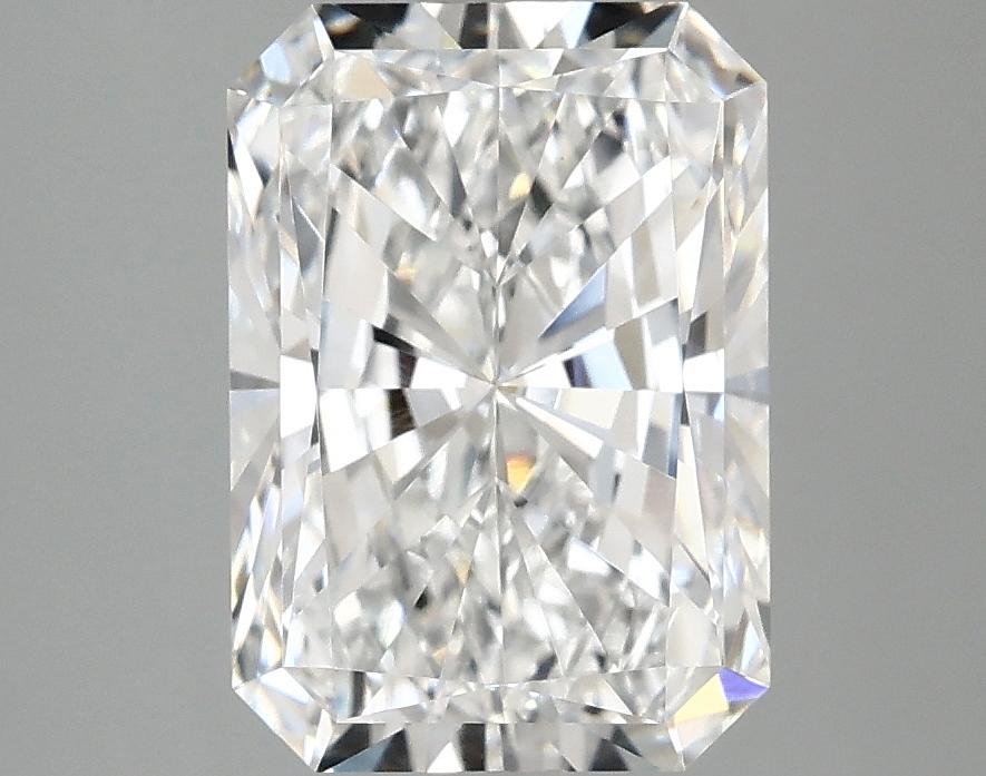 3.04 Carat Radiant Shaped Ideal Cut VVS2 IGI Certified Lab Grown Diamond