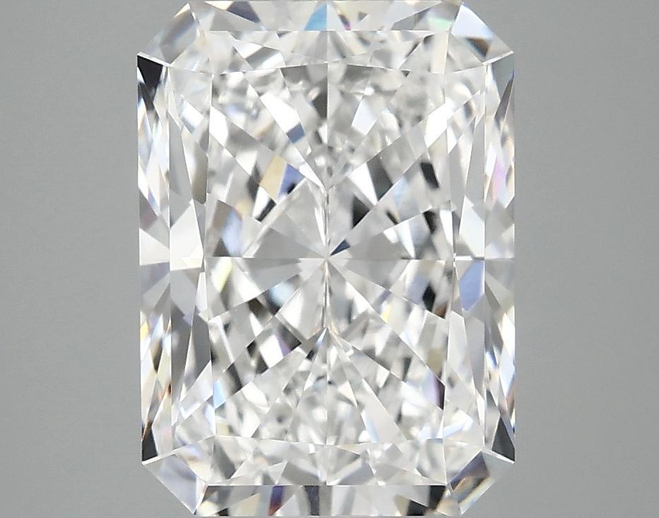 4.06 Carat Radiant Shaped Excellent Cut VS1 IGI Certified Lab Grown Diamond