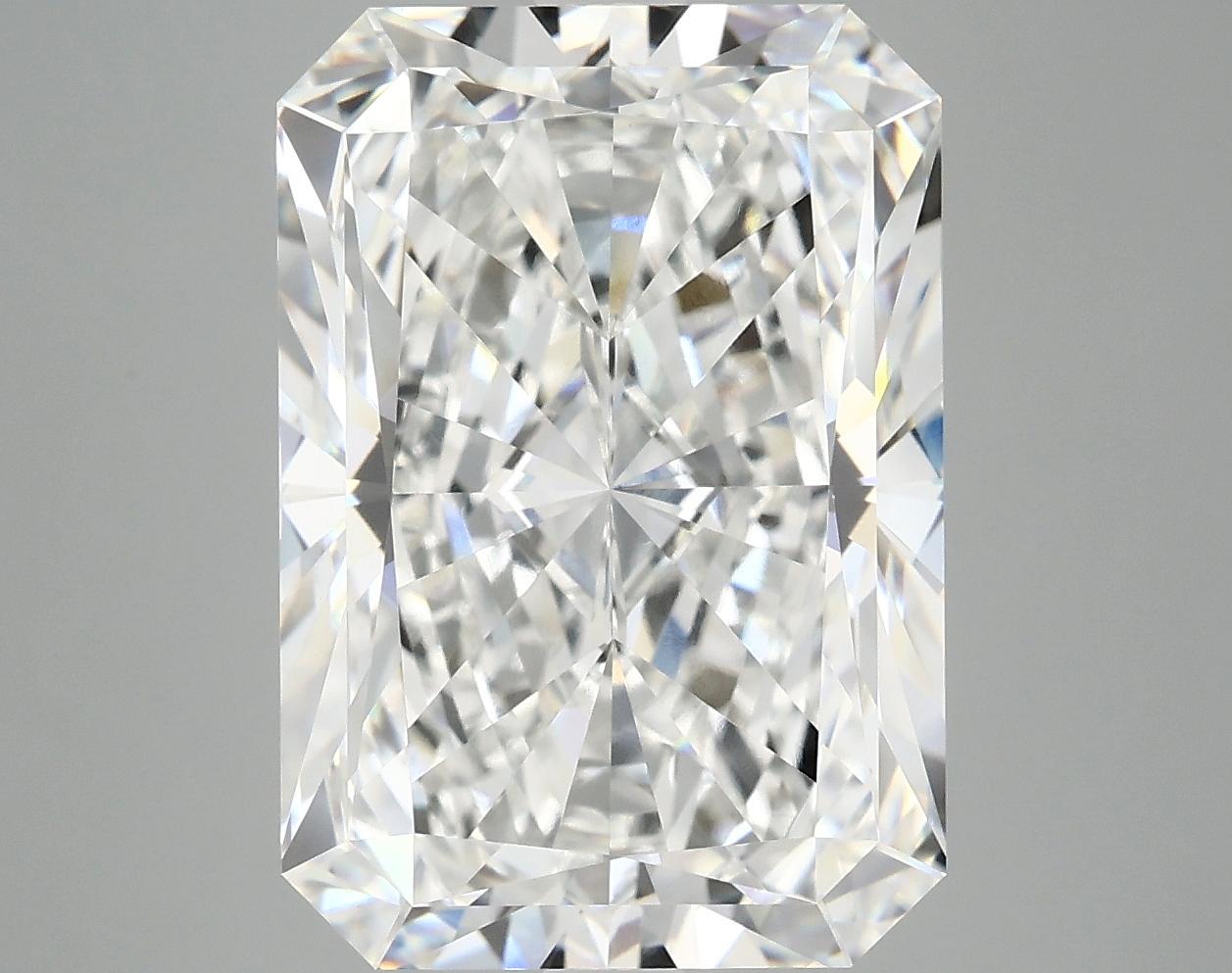 9.0 Carat Radiant Shaped Ideal Cut VVS2 IGI Certified Lab Grown Diamond