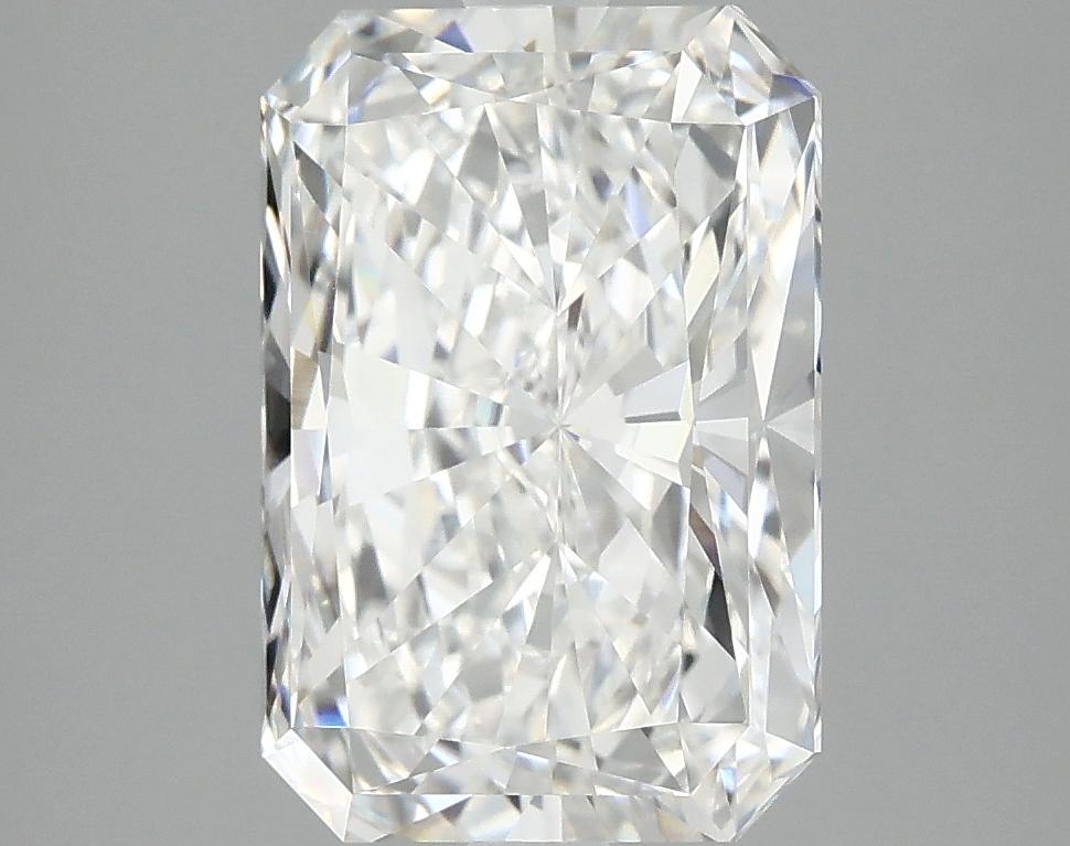 3.92 Carat Radiant Shaped Ideal Cut VVS2 IGI Certified Lab Grown Diamond