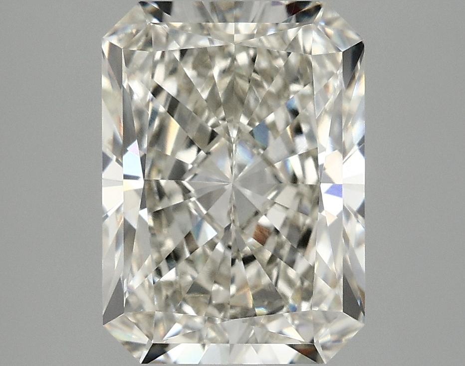 3.01 Carat Radiant Shaped Excellent Cut VVS2 IGI Certified Lab Grown Diamond
