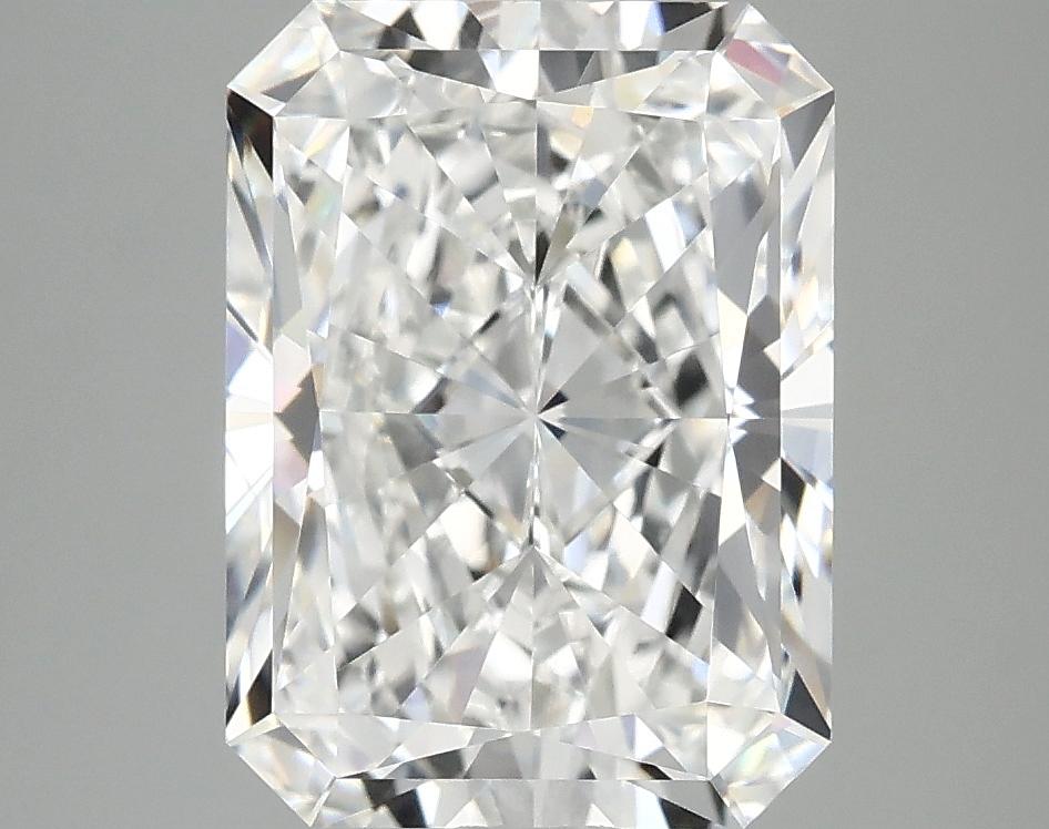 4.09 Carat Radiant Shaped Excellent Cut VVS2 IGI Certified Lab Grown Diamond