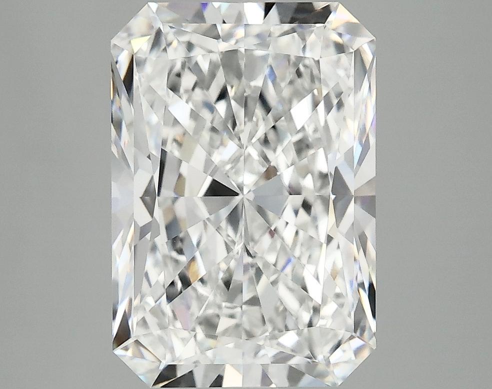 4.1 Carat Radiant Shaped Ideal Cut VVS2 IGI Certified Lab Grown Diamond