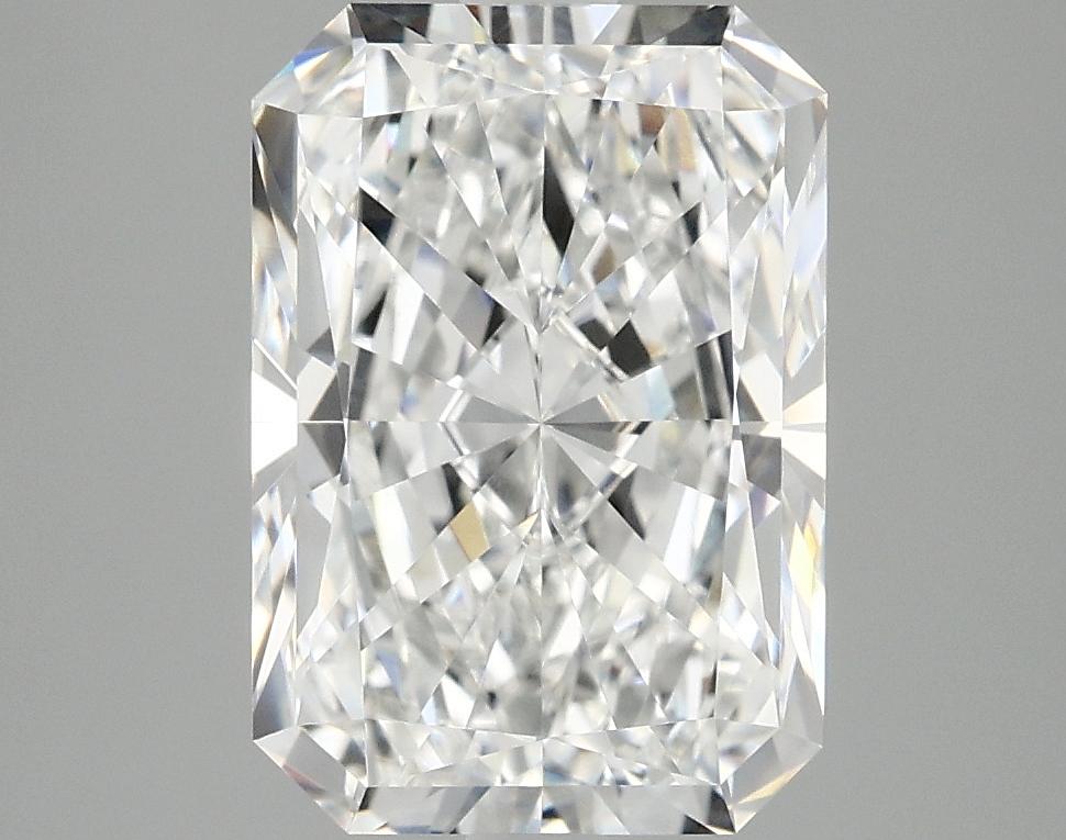 4.02 Carat Radiant Shaped Ideal Cut VVS2 IGI Certified Lab Grown Diamond