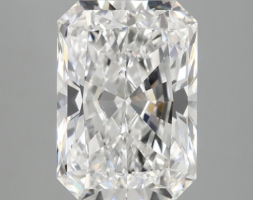 3.09 Carat Radiant Shaped Ideal Cut VVS2 IGI Certified Lab Grown Diamond