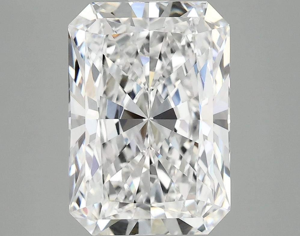 4.05 Carat Radiant Shaped Ideal Cut VVS2 IGI Certified Lab Grown Diamond