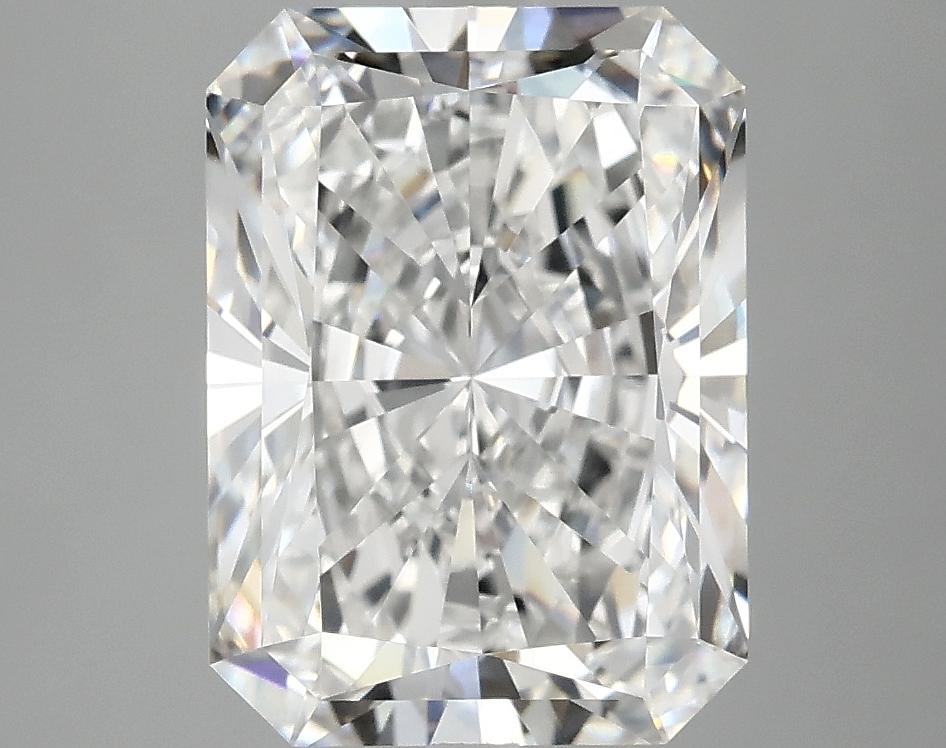 4.13 Carat Radiant Shaped Excellent Cut VVS2 IGI Certified Lab Grown Diamond