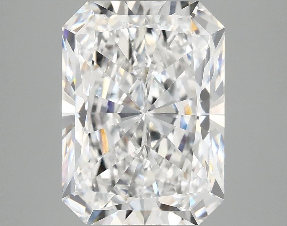 4.1 Carat Radiant Shaped Excellent Cut VS1 IGI Certified Lab Grown Diamond