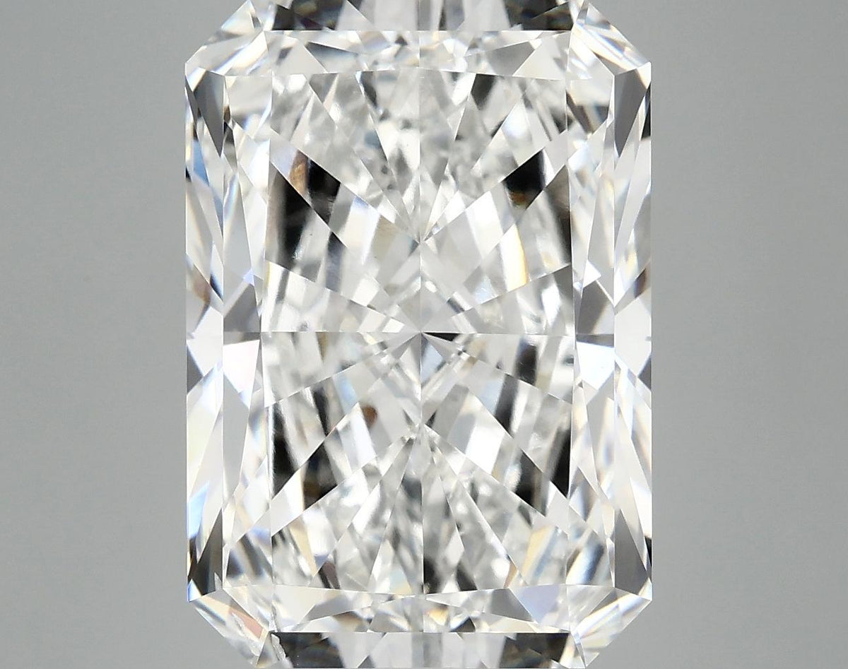 9.95 Carat Radiant Shaped Ideal Cut SI1 IGI Certified Lab Grown Diamond